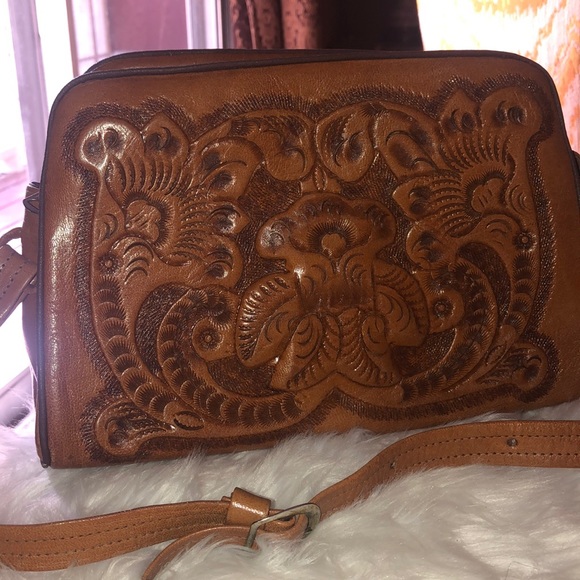 MEXICANA Handbags - Vintage Artisan Crafted Leather Mexico handbag